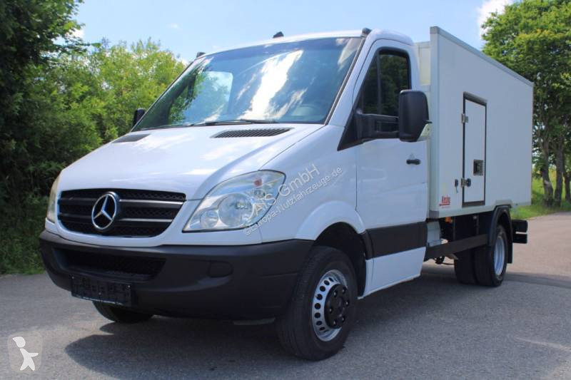 Véhicule utilitaire Mercedes
