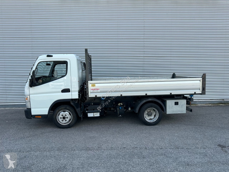 Veicolo commerciale Mitsubishi IV