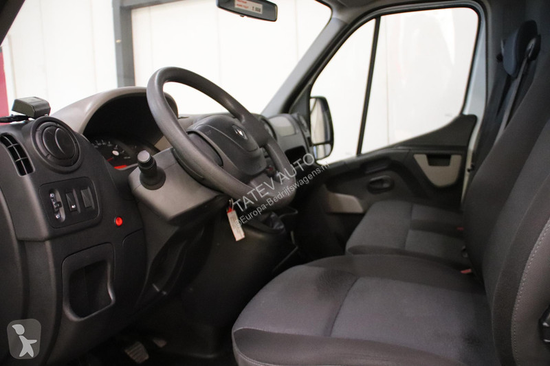 Véhicule utilitaire Renault 2.3 KOELWAGEN...