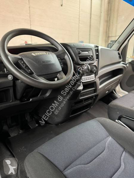 Furgoneta Iveco