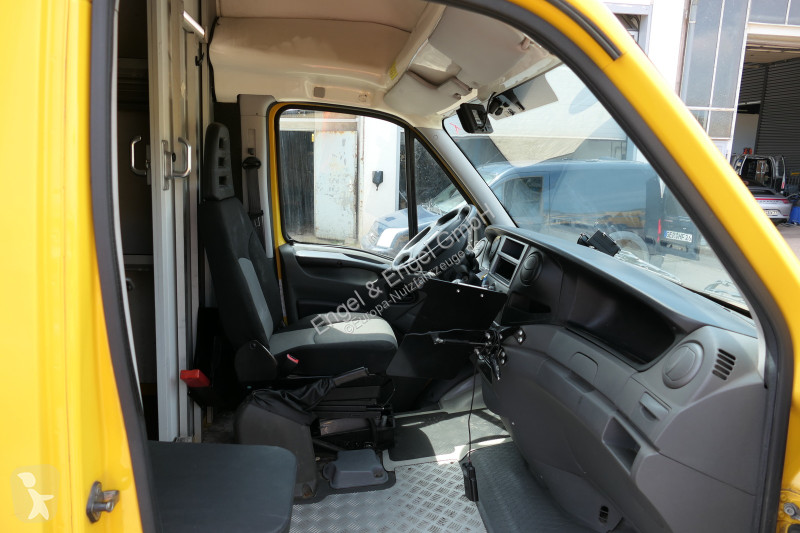 Furgoneta Iveco Daily 35 S11 C30C AUTOMATIK...