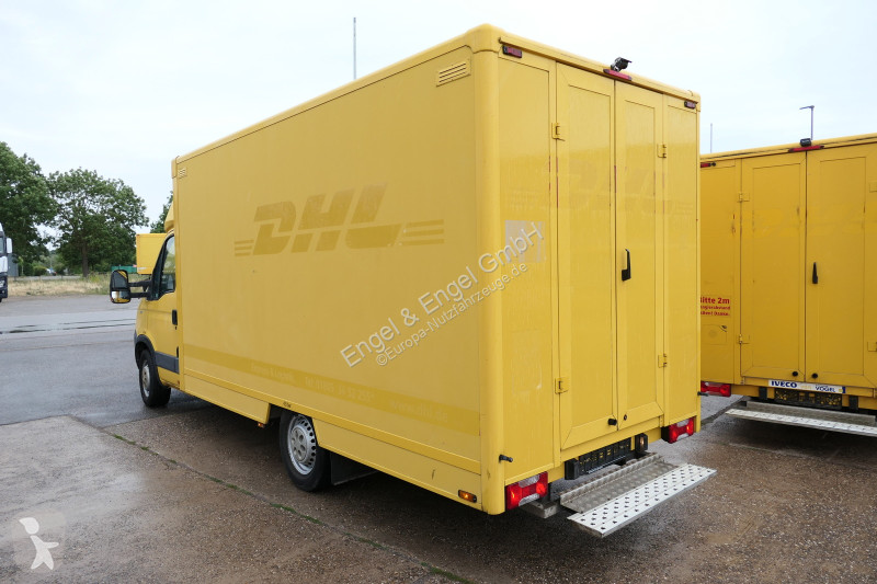 Autoutilitară Iveco Daily 35 S11 C30C AUTOMATIK...