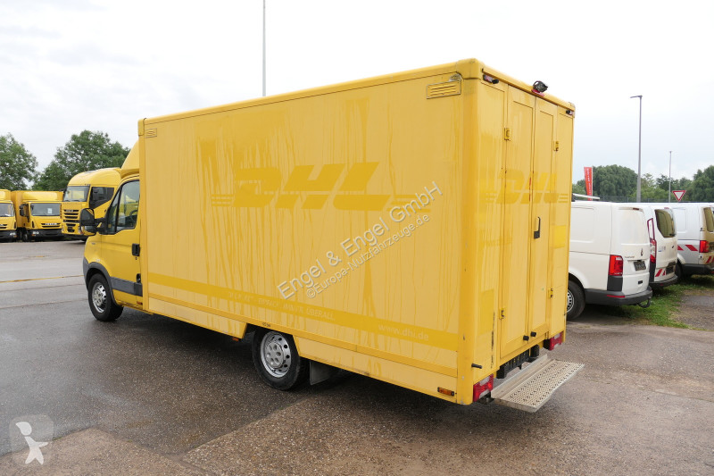 Veicolo commerciale Iveco Daily 35 S11 C30C...