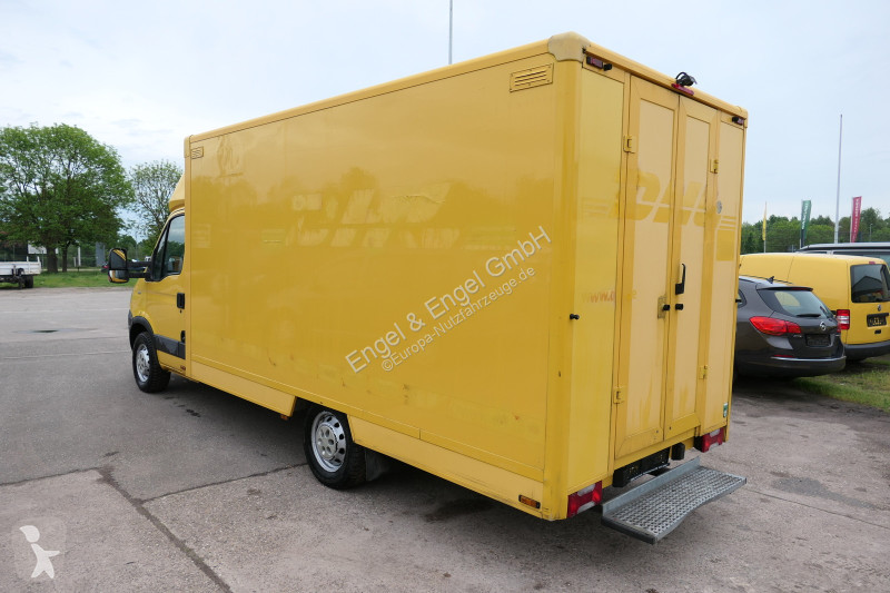 Veicolo commerciale Iveco Daily 35 S11 C30C...