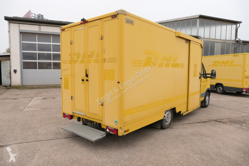 Autoutilitară Iveco Daily 35 S11 C30C AUTOMATIK...