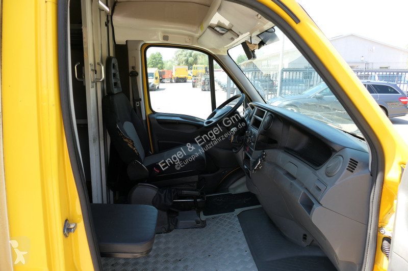 Furgoneta Iveco Daily 35 S11 C30C AUTOMATIK...