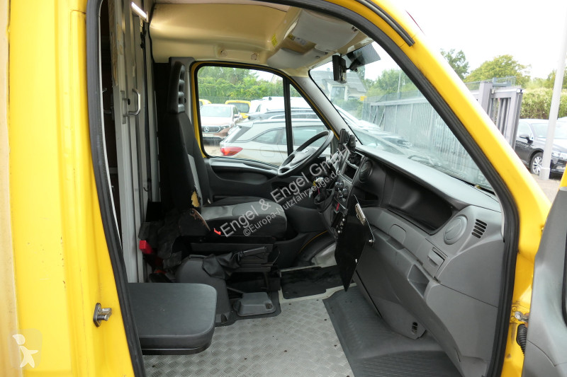 Nyttofordon Iveco Daily 35 S11 C30C AUTOMATIK...