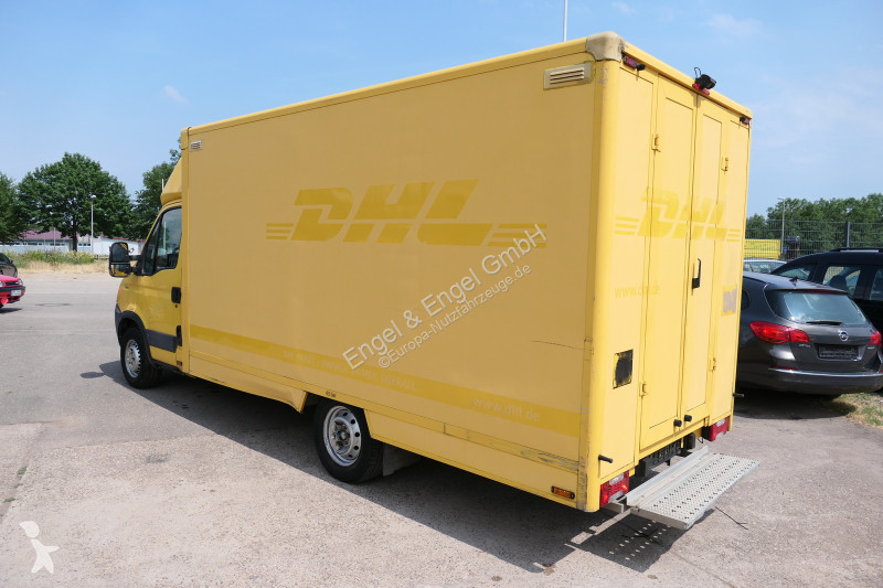 Autoutilitară Iveco Daily 35 S11 C30C AUTOMATIK...