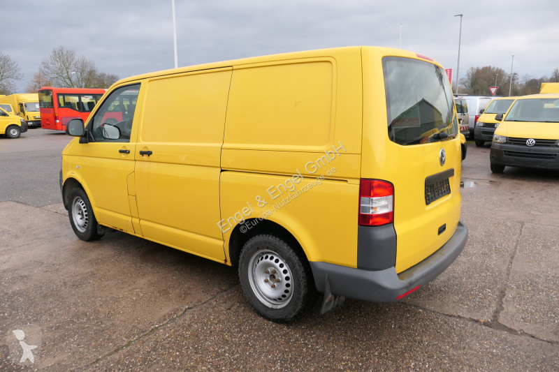 Véhicule utilitaire Volkswagen T5 Transporter...