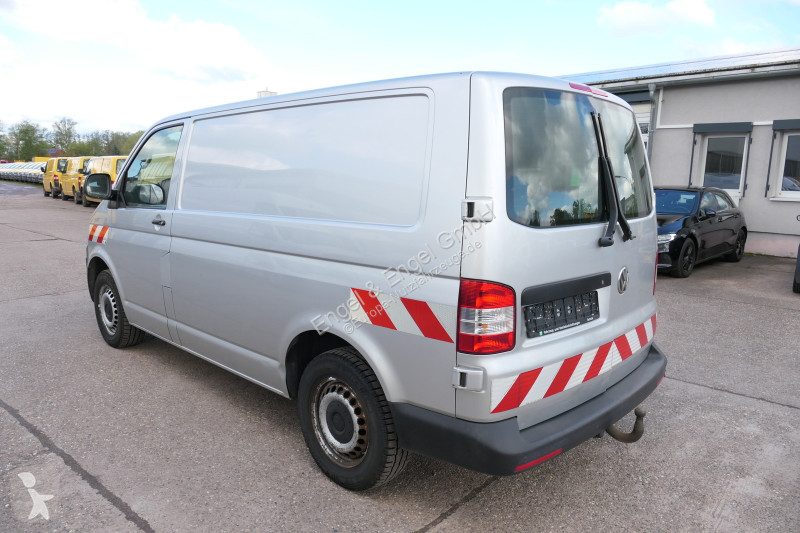 Veicolo commerciale Volkswagen T5 Transporter...