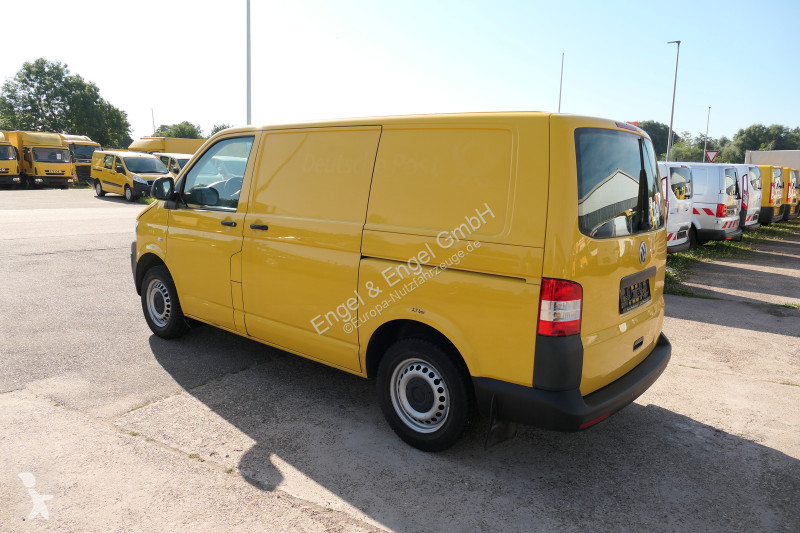 Autoutilitară Volkswagen T5 Transporter 2.0 TDI...