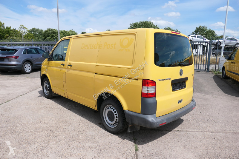 Autoutilitară Volkswagen T5 Transporter 2.0 TDI...