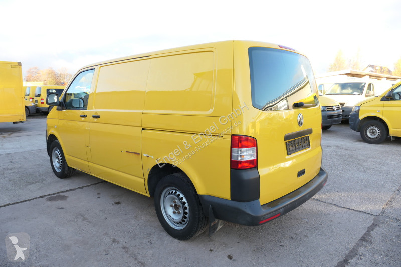 Autoutilitară Volkswagen T5 Transporter 2.0 TDI...