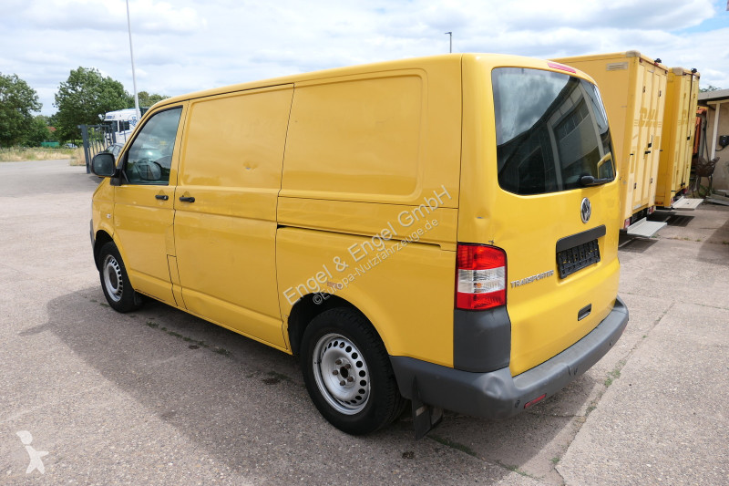 Autoutilitară Volkswagen T5 Transporter 2.0 TDI...