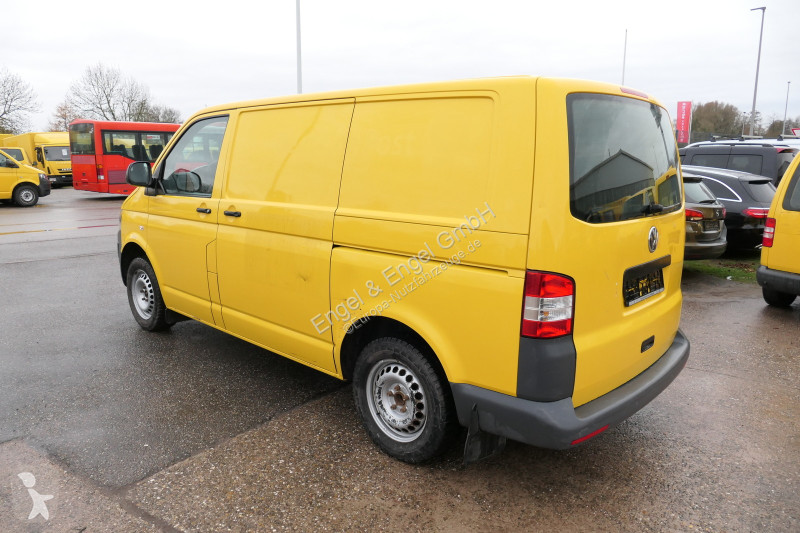 Véhicule utilitaire Volkswagen T5 Transporter...