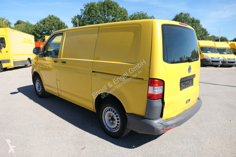 Véhicule utilitaire Volkswagen T5 Transporter...