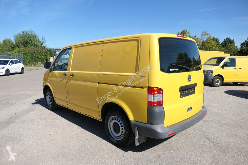 Autoutilitară Volkswagen T5 Transporter 2.0 TDI...