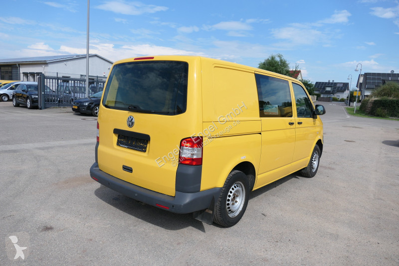 Autoutilitară Volkswagen T5 Transporter 2.0 TDI...