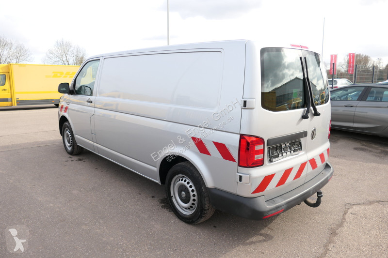 Autoutilitară Volkswagen T6 Transporter 2.0 TDI...