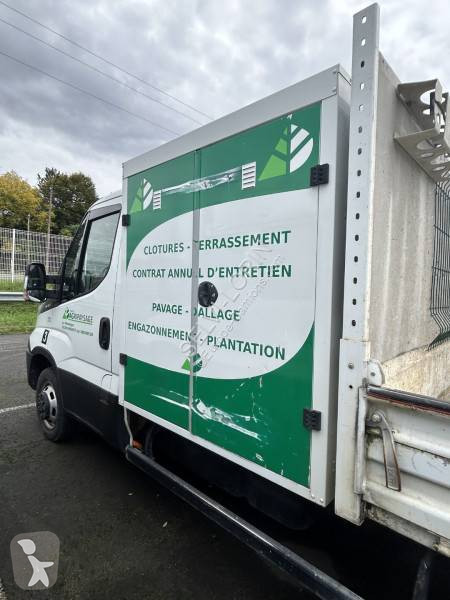 Furgoneta Iveco