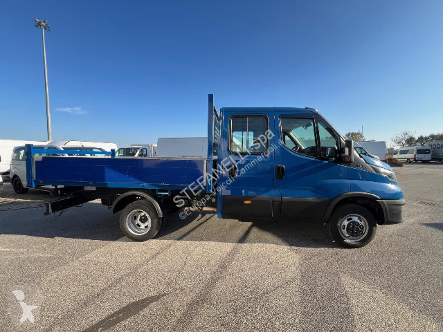 Veículo utilitário Iveco DAILY 35C14H D...