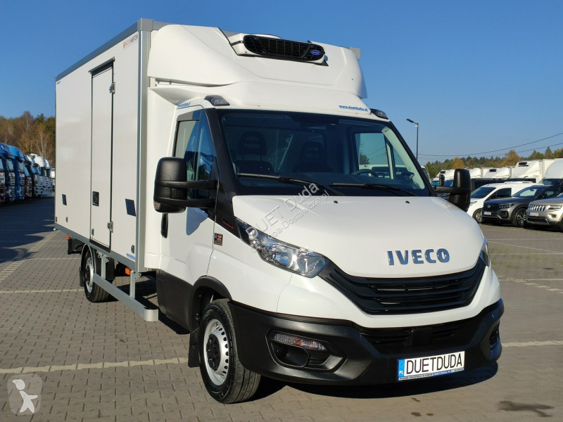 Furgoneta Iveco 35S16 V