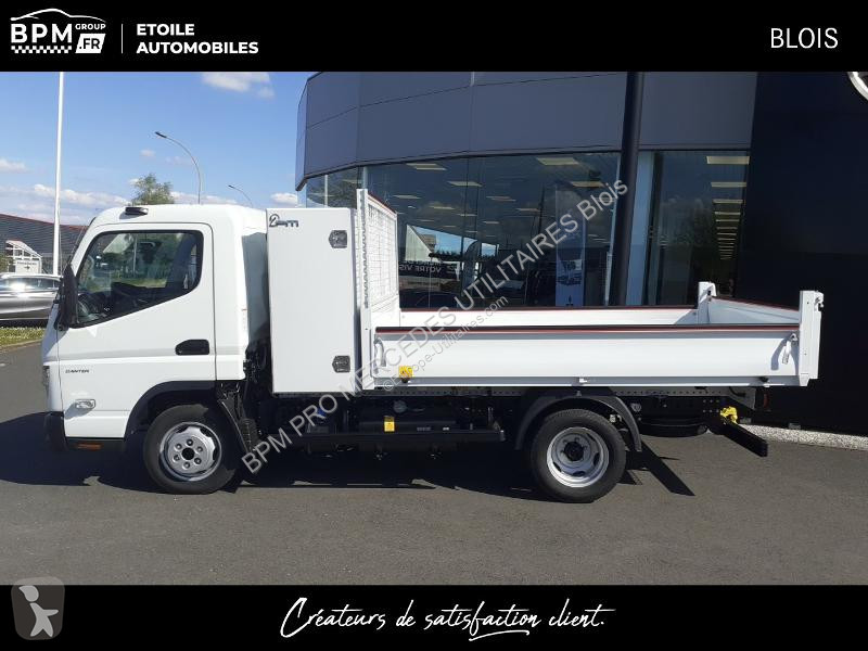 Véhicule utilitaire Fuso CCb 3C15 Empattement 28