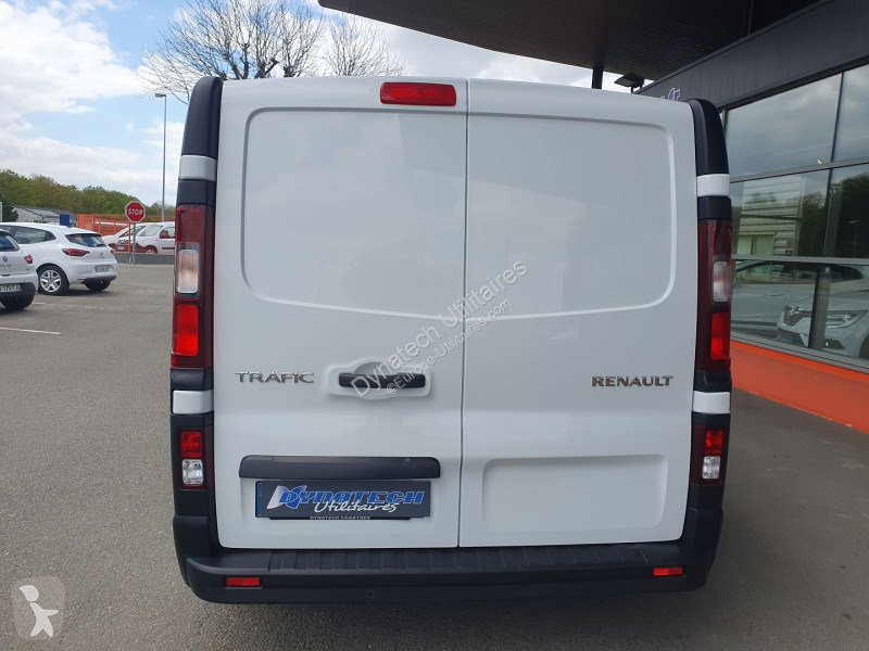 Autoutilitară Renault TRAFIC III FG L1H1 1200...