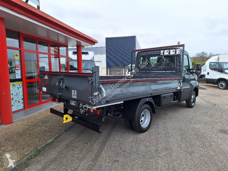 Furgoneta Iveco