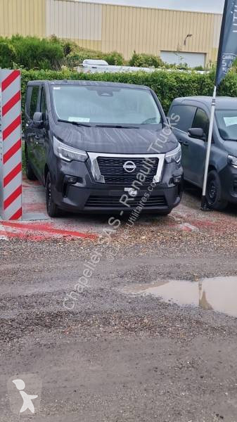 Véhicule utilitaire Nissan