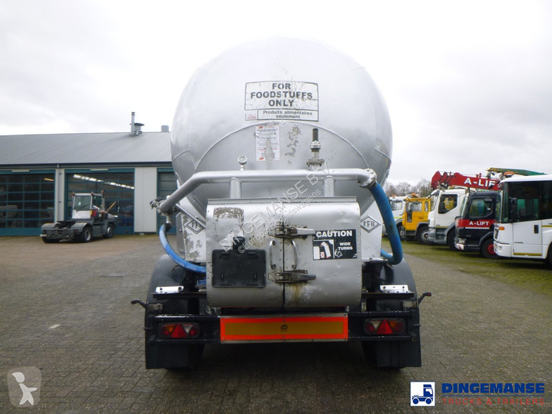 Bedrijfswagen   Powder tank alu 38 m3 (tipping)