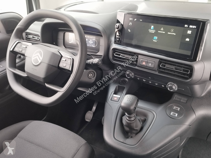 Véhicule utilitaire Citroën BERLINGO VAN XL...