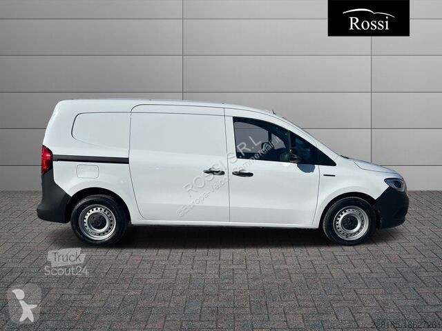 Autoutilitară Mercedes ECITAN FURGONE EXTRALONG