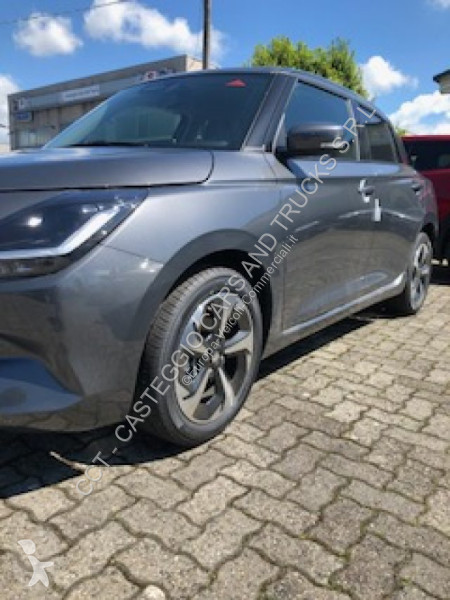Autoutilitară Suzuki SWIFT