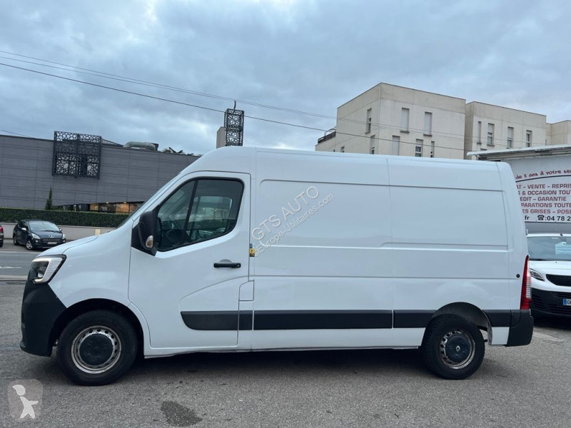 Autoutilitară Renault MASTER III FG F3300 L2H2...
