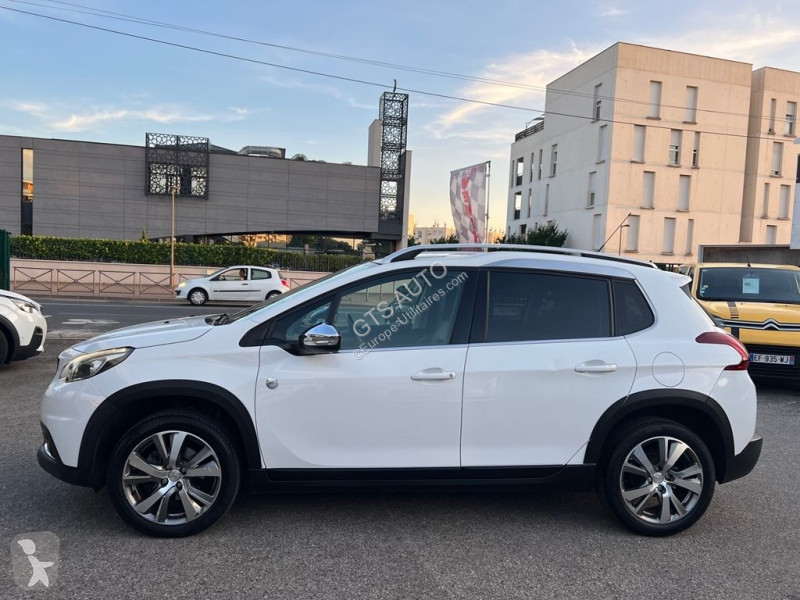 Furgoneta Peugeot 2008 1.2 PURETECH 110CH...