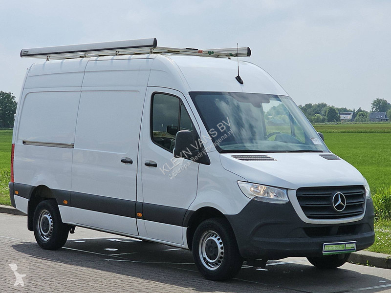Veicolo commerciale Mercedes 319 L2H2...
