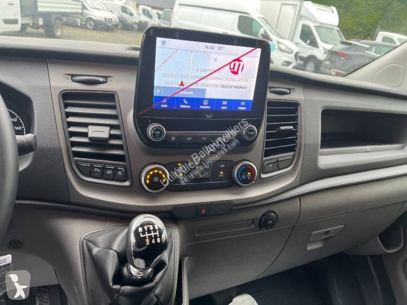 Véhicule utilitaire Ford
