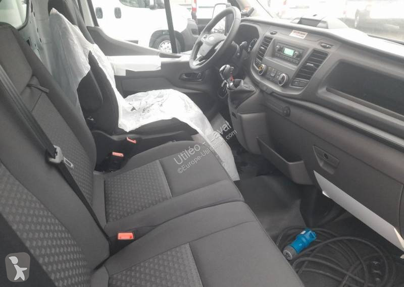 Véhicule utilitaire Ford