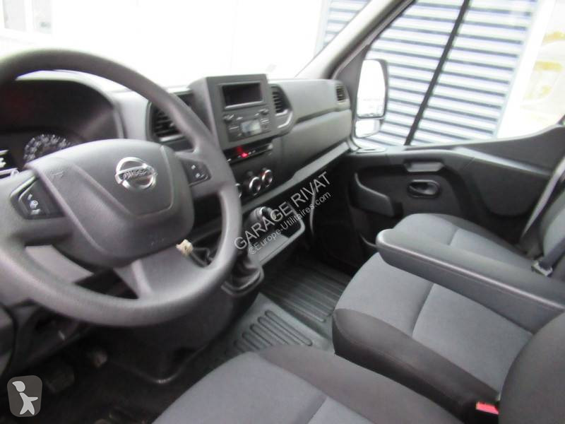 Furgoneta Nissan