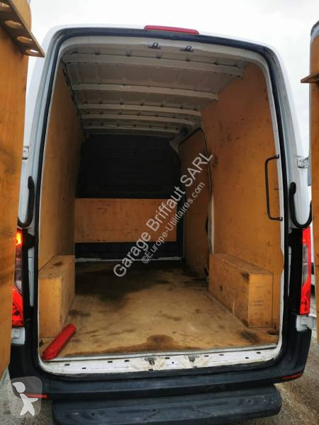 Véhicule utilitaire Mercedes
