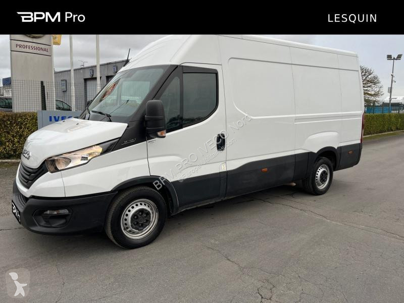 Veicolo commerciale Iveco 35S Fg 35S14 V12