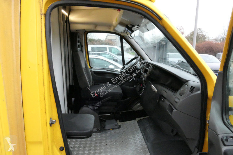 Veicolo commerciale Iveco Daily 35 S11 C30C...