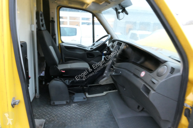 Furgoneta Iveco Daily 35 S11 C30C AUTOMATIK...