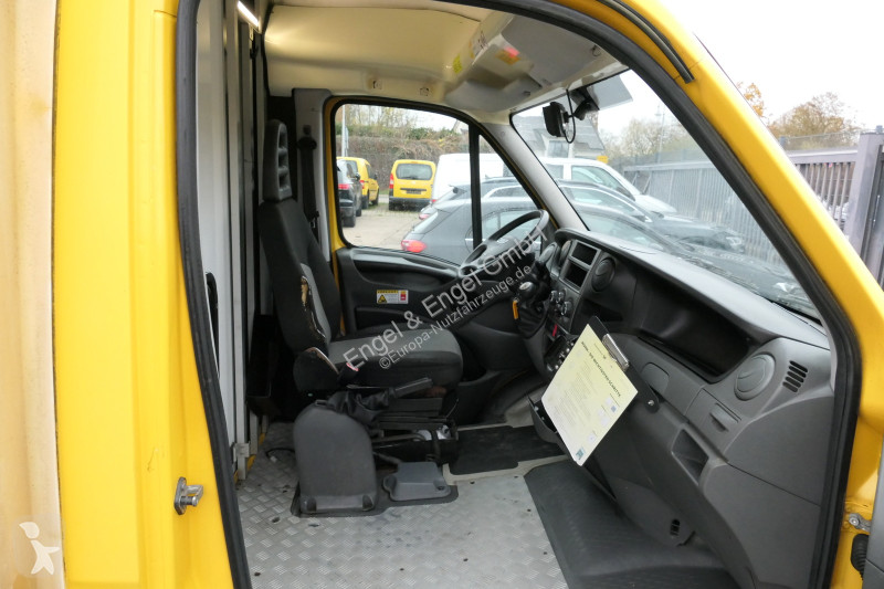 Veículo utilitário Iveco Daily 35 S11 C30C...