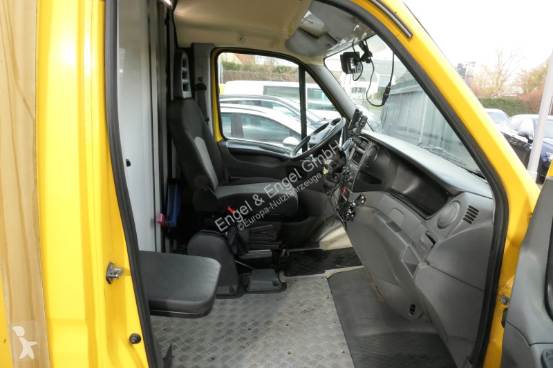 Furgoneta Iveco Daily 35 S11 C30C AUTOMATIK...