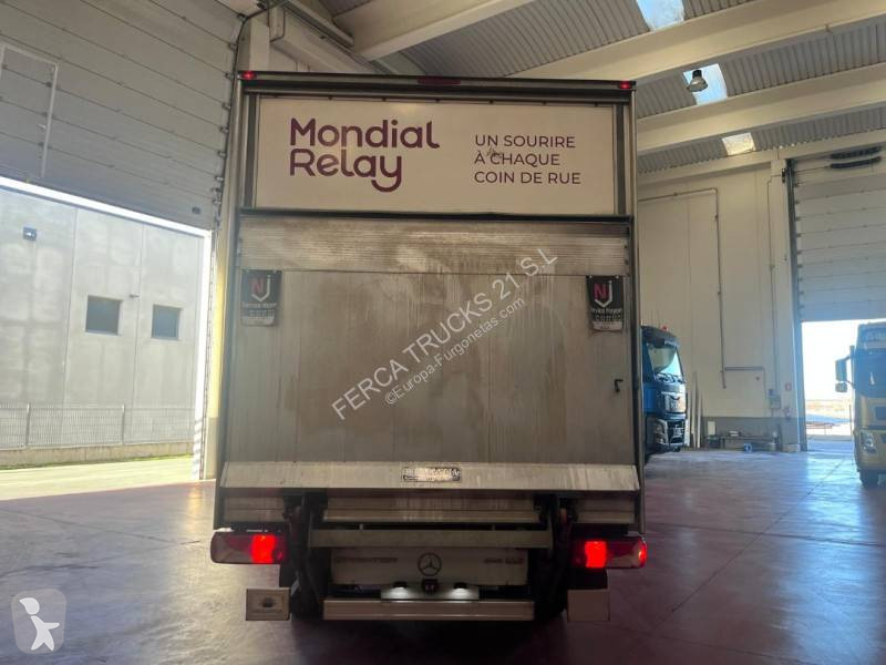 Véhicule utilitaire Mercedes