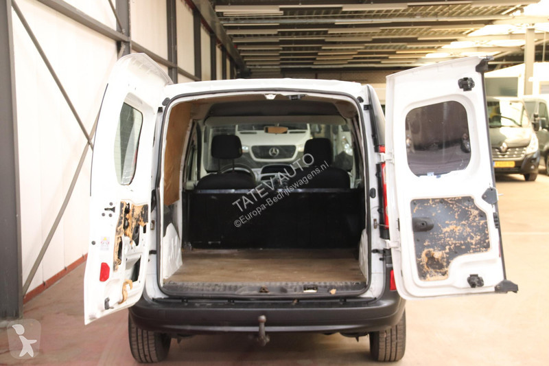 Véhicule utilitaire Renault 1.5 dCi MET...