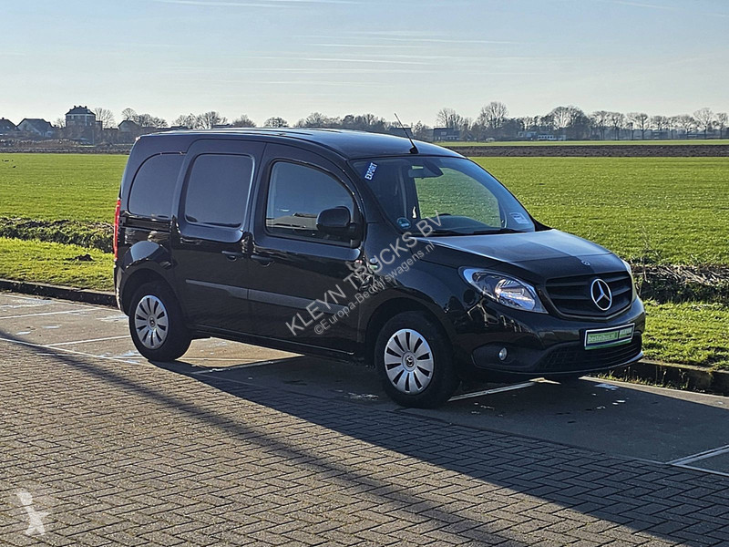 Užitkové vozidlo Mercedes 109 CDI AC EURO6