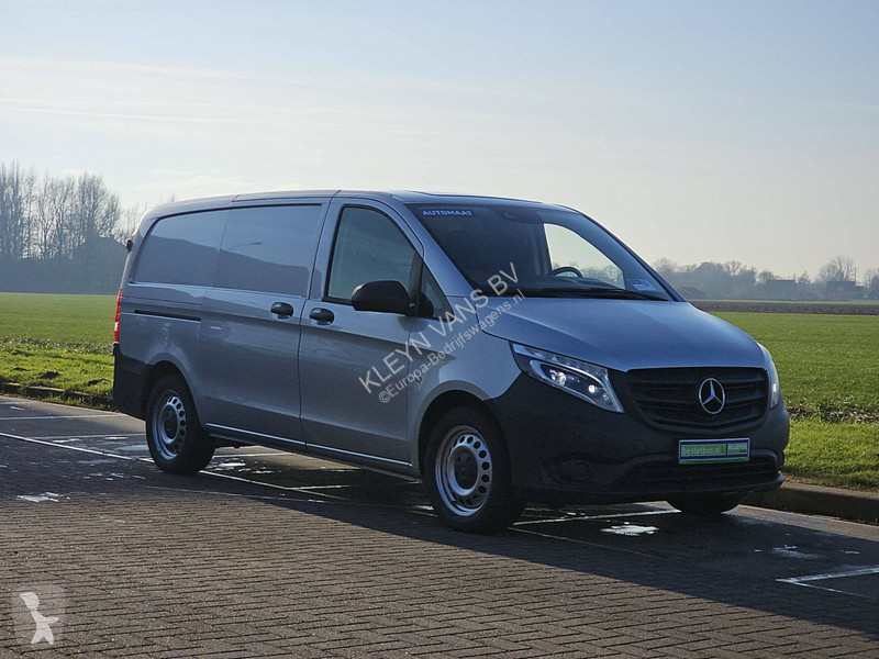 Véhicule utilitaire Mercedes 114 L2 LED...